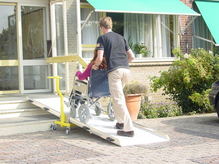 Mobile Rampe mit Trolley 